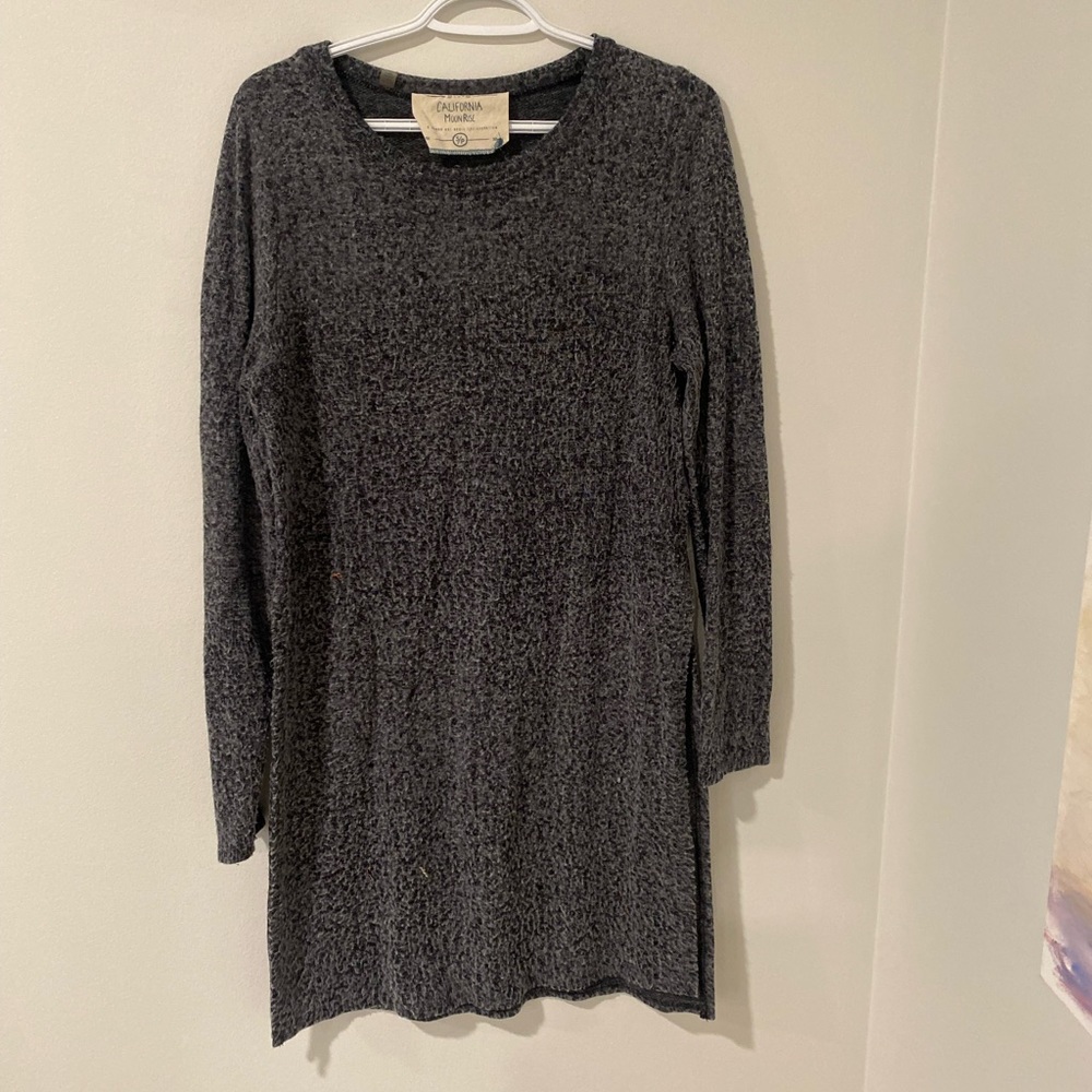 Long sleep shirt with slits in the side! Perfect for wearing with leggings.